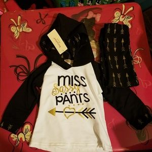 NWT Child's 2pc Boutique Set